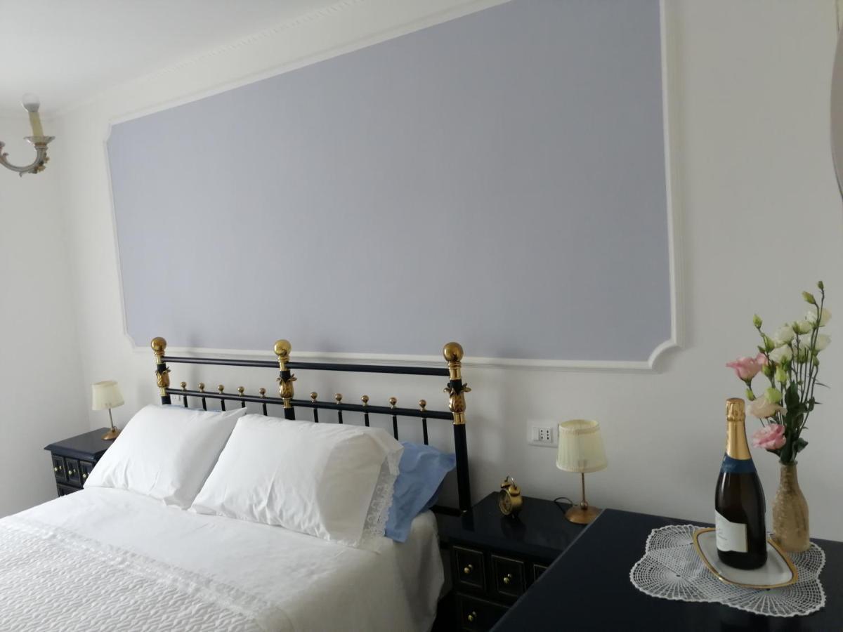 La Blu Hotel Капракота Екстериор снимка
